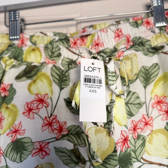 LOFT Blossom Pull On Wide Leg Pants In Linen Blend - Picture 5 of 7